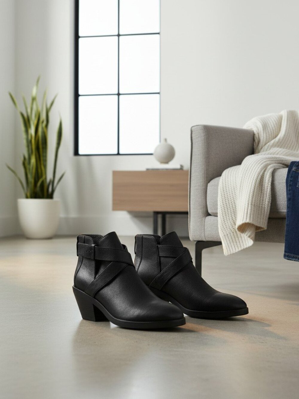 Women's Designer Eileen Fisher Ankle Boots – All Leather, Block Heel, Size 10 - Picture 2 of 10